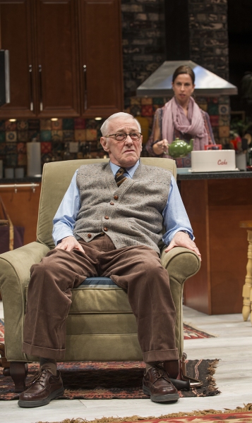 Photo Flash: First Look at Molly Regan, Lois Smith and More in THE HERD at Steppenwolf 
