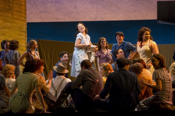 Photo Flash: First Look at Laura Osnes, Steven Pasquale & More in Lyric Opera of Chicago's Stunning CAROUSEL! Image