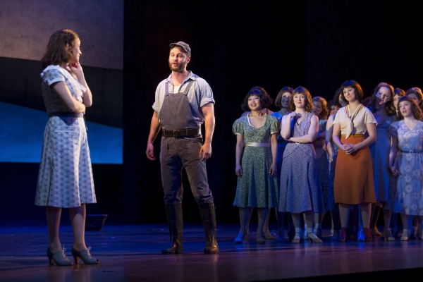 Photo Flash: First Look at Laura Osnes, Steven Pasquale & More in Lyric Opera of Chicago's Stunning CAROUSEL! Image