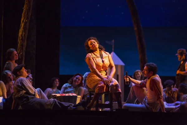 Photo Flash: First Look at Laura Osnes, Steven Pasquale & More in Lyric Opera of Chicago's Stunning CAROUSEL! Image