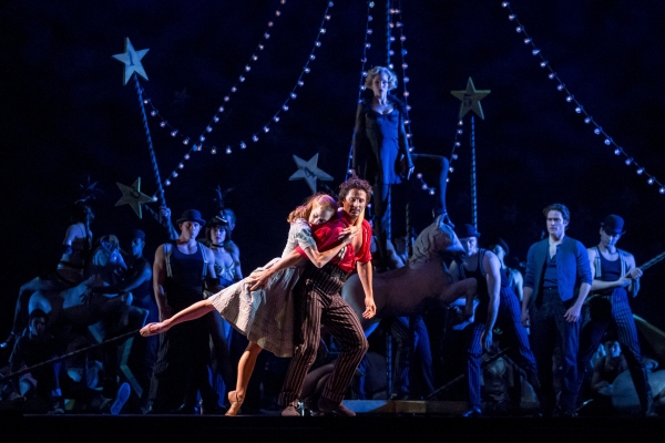 Photo Flash: First Look at Laura Osnes, Steven Pasquale & More in Lyric Opera of Chicago's Stunning CAROUSEL! Image