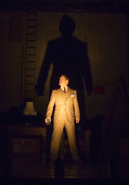Photo Flash: First Look at Robert Petkoff, Arnie Burton and More in 39 STEPS Off-Broadway Image
