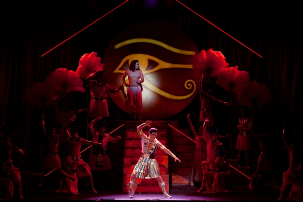 Photo Flash: Colorado Native Ace Young Comes Home in 'JOSEPH' at The Buell Theatre 