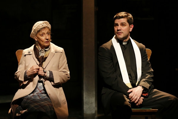 Photo Flash: Irish Rep's THE BELLE OF BELFAST Opens Tonight Image