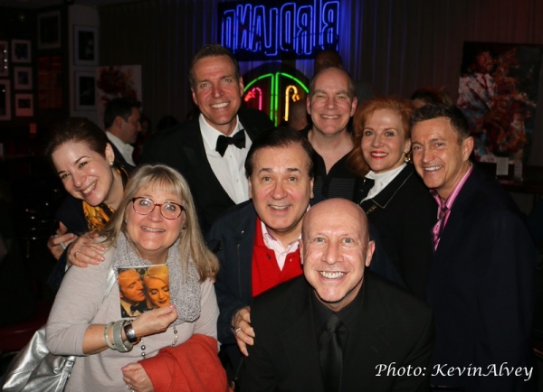 Photo Flash: Todd Murray Brings 'CROON' to Birdland Image