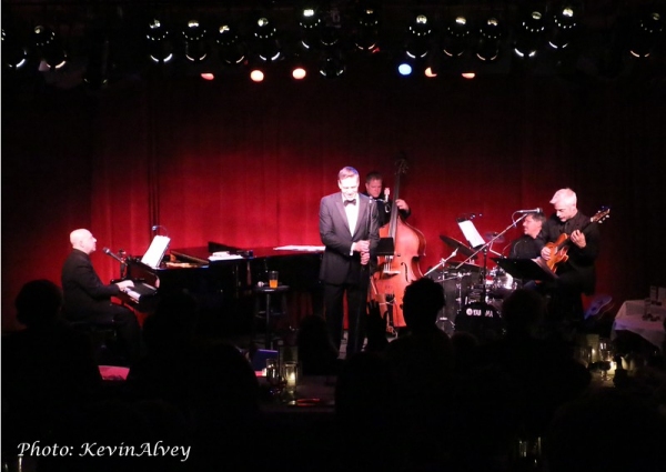 Photo Flash: Todd Murray Brings 'CROON' to Birdland Image