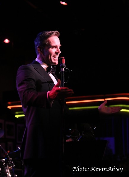 Photo Flash: Todd Murray Brings 'CROON' to Birdland Image