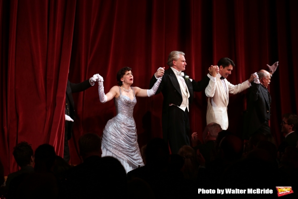 Photo Coverage: La Diva Arrives! LIVING ON LOVE Takes Opening Night Bows Image