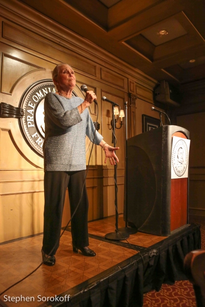 Photo Coverage: Bernadette Peters, Danny Aiello, Mayor David Dinkins & Others Celebrate Irv Welzer at the Friars Image
