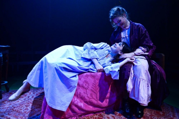 Photo Flash: First Look at The Hypocrites' THREE SISTERS at The Den Theatre Image