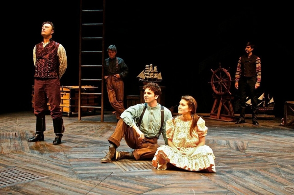 Photo Flash: First Look at the Milwaukee Rep's PETER AND THE STARCATCHER Image