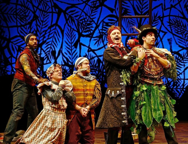Photo Flash: First Look at the Milwaukee Rep's PETER AND THE STARCATCHER Image
