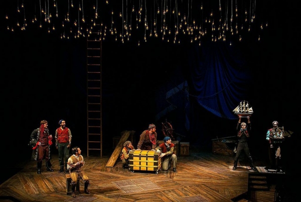 Photo Flash: First Look at the Milwaukee Rep's PETER AND THE STARCATCHER 