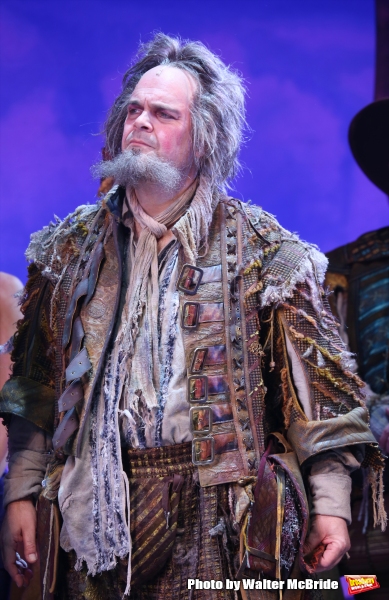 Photo Coverage: Brian d'Arcy James, Christian Borle & Cast of SOMETHING ROTTEN! Take Opening Night Bows on Broadway Image