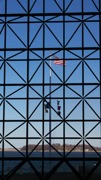 Photo Flash: Beautiful Soup's 28 MARCHANT AVENUE Star Visits The Kennedy Library Image