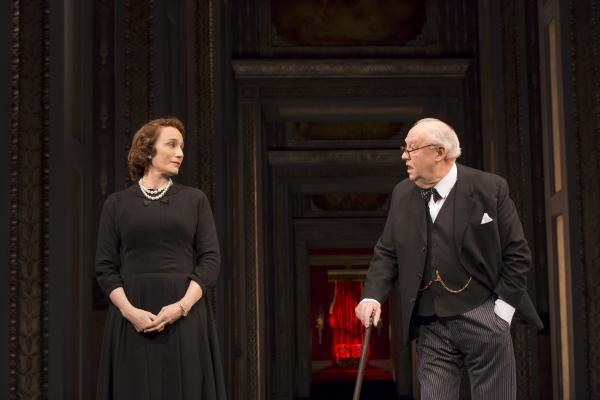 Photo Flash: First Look at Kristin Scott Thomas & More in West End's THE AUDIENCE Image