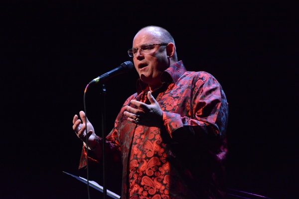 Photo Coverage: Ronan Tynan Plays Patchogue Theatre Gala Image