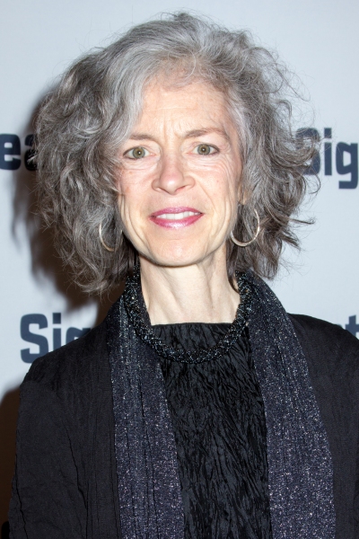 Photo Coverage: Sigourney Weaver, Rebecca Naomi Jones & More Turn Out for Signature Theatre's Annual Gala Image