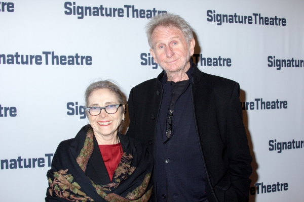 Photo Coverage: Sigourney Weaver, Rebecca Naomi Jones & More Turn Out for Signature Theatre's Annual Gala Image