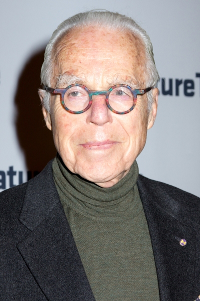 Photo Coverage: Sigourney Weaver, Rebecca Naomi Jones & More Turn Out for Signature Theatre's Annual Gala Image