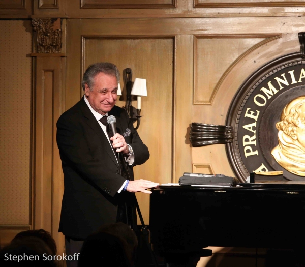 Photo Coverage: Friars Club Honors Melissa Manchester Image