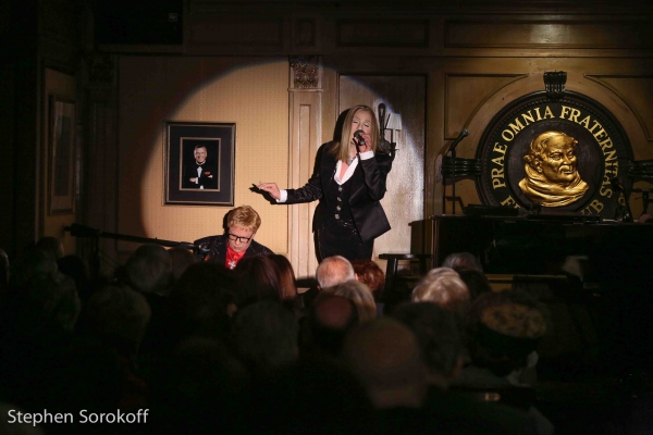 Photo Coverage: Friars Club Honors Melissa Manchester 
