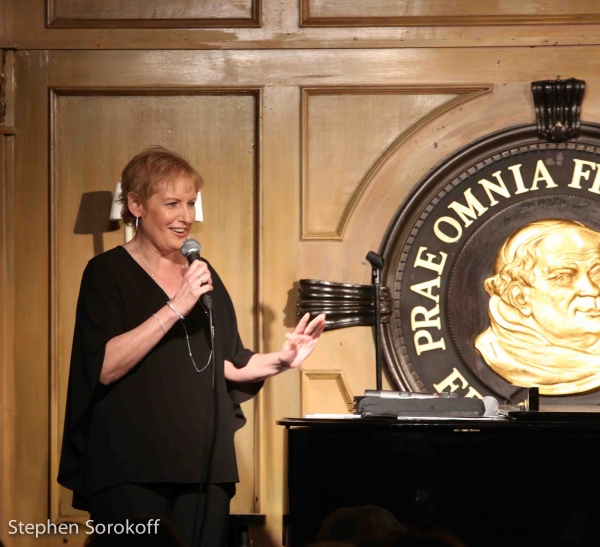 Photo Coverage: Friars Club Honors Melissa Manchester Image