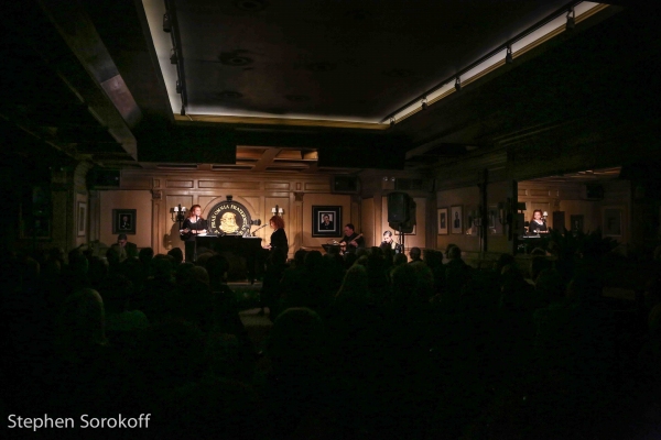 Photo Coverage: Friars Club Honors Melissa Manchester Image