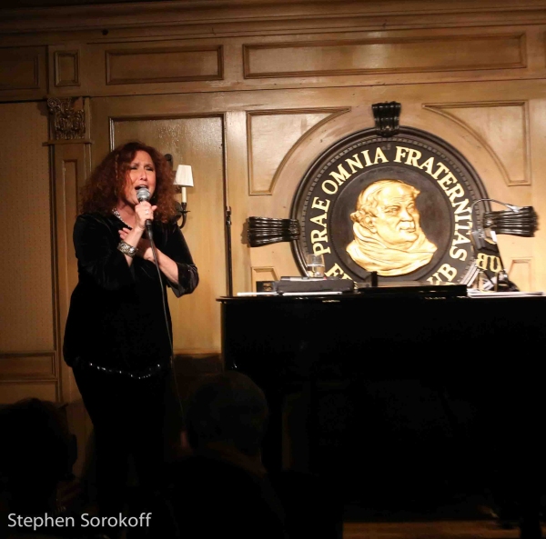 Photo Coverage: Friars Club Honors Melissa Manchester Image