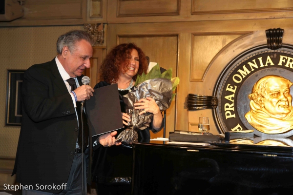 Photo Coverage: Friars Club Honors Melissa Manchester Image
