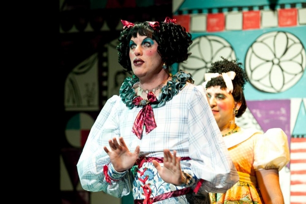Photo Flash: First Look at Pantochino's CINDERELLA ITALIANO! Image