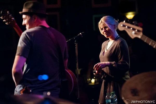 Photo Flash: Brian Gallagher and Megan Hilty Celebrate ALL THAT'S AHEAD at Birdland 