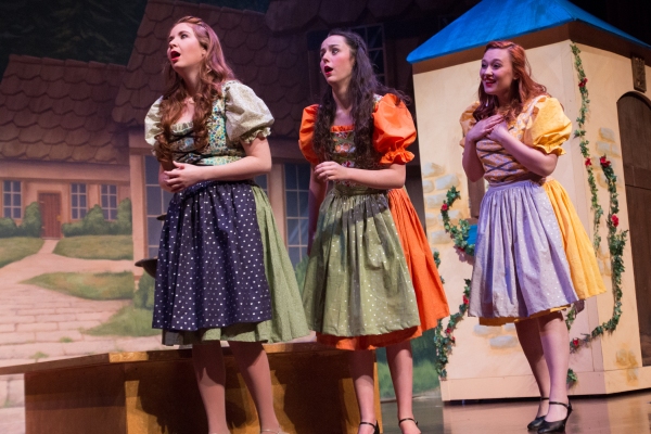 Photo Coverage: First Look at Columbus Children's Theatre's BEAUTY AND THE BEAST 
