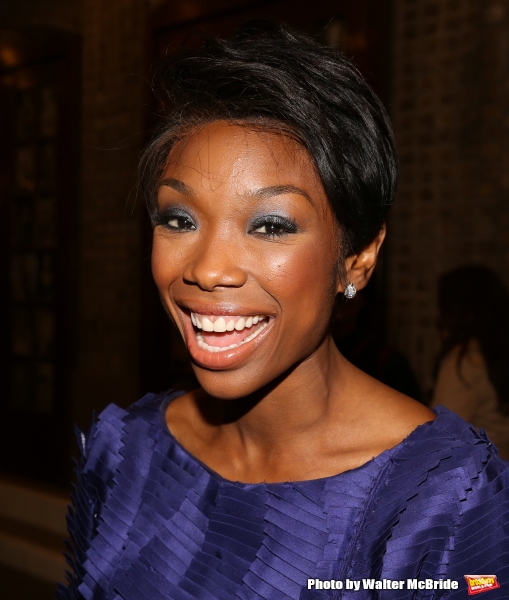 Photo Coverage: Broadway's Newest Murderess, Brandy Norwood, Greets Fans Backstage at CHICAGO!  Image