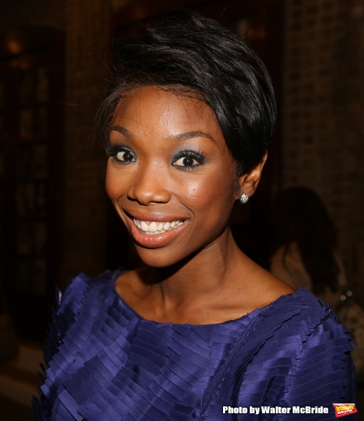 Photo Coverage: Broadway's Newest Murderess, Brandy Norwood, Greets Fans Backstage at CHICAGO!  Image