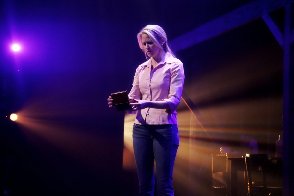 Photo Flash: First Look at Lauren Kennedy and More in North Carolina Theatre's NEXT TO NORMAL Image