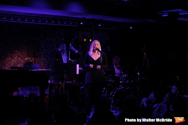 Exclusive Photo Coverage: Roslyn Kind Returns to 54 Below Image