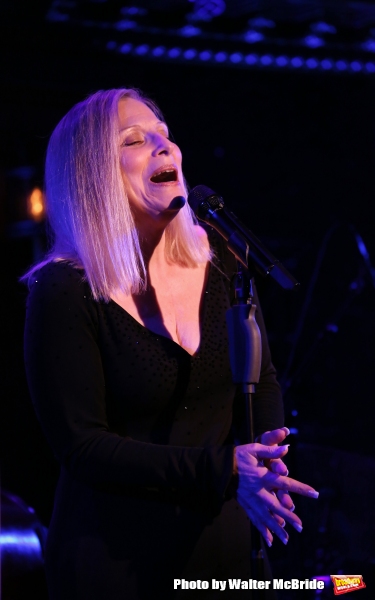 Exclusive Photo Coverage: Roslyn Kind Returns to 54 Below Image