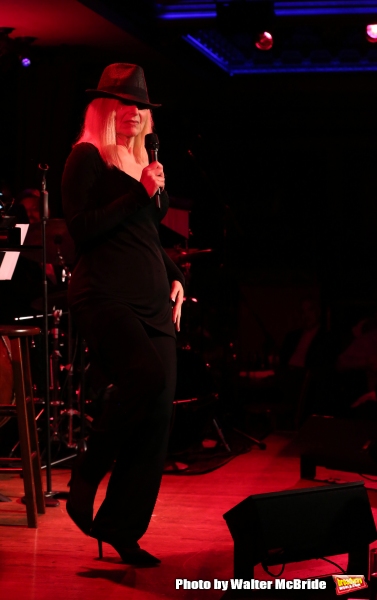 Exclusive Photo Coverage: Roslyn Kind Returns to 54 Below Image