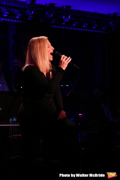 Exclusive Photo Coverage: Roslyn Kind Returns to 54 Below Image