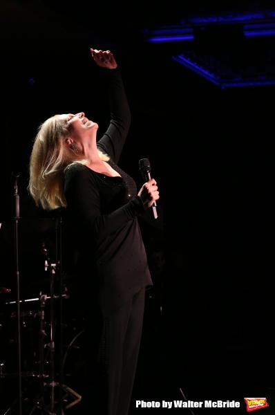 Exclusive Photo Coverage: Roslyn Kind Returns to 54 Below Image