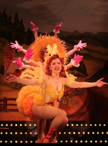 Photo Flash: First Look at Nancy Anderson, Manna Nichols, Mark Price and More in Goodspeed's GUYS & DOLLS Image