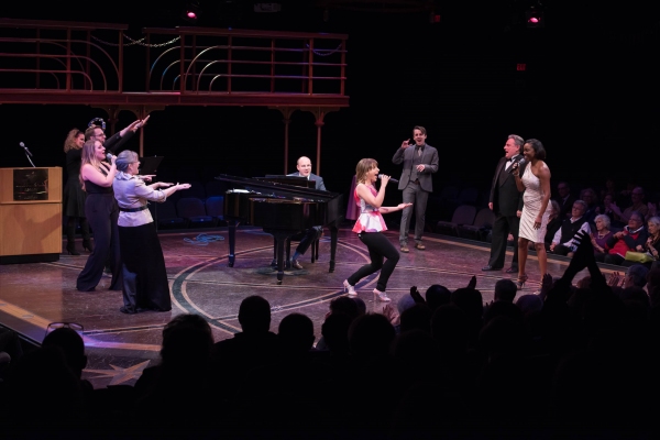 Photo Flash: Jessie Mueller and More at 2015 Sarah Siddons Society's SO BEAUTIFUL! Tribute in Chicago Image