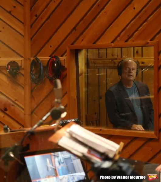 Photo Coverage: In the Recording Studio with the Cast of Broadway's FINDING NEVERLAND; Album Out Next Month! Image