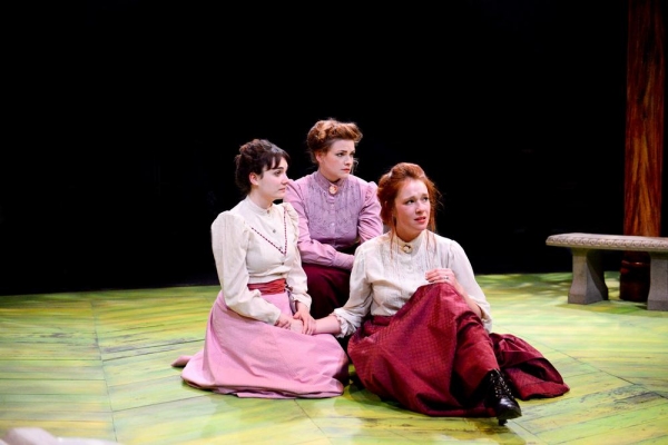 Photo Flash: First Look at The Hypocrites' THREE SISTERS Image