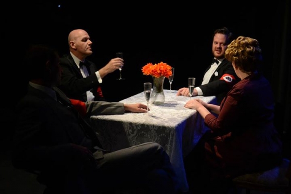 Photo Flash: First Look at Beautiful Soup's DER KANARIENVOGEL (THE CANARY) Image
