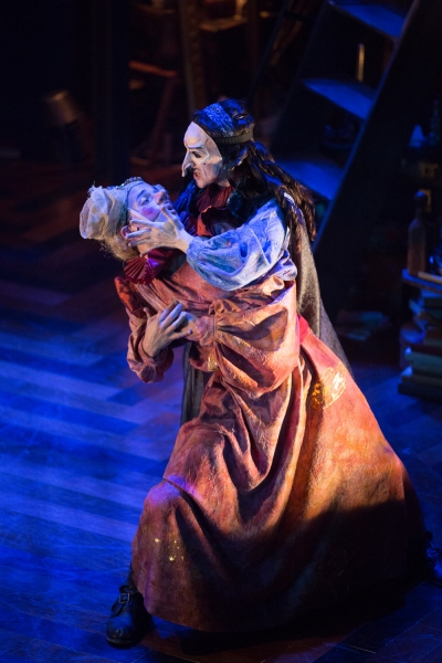 Photo Flash: First Look at Folger Theatre's ROSENCRANTZ AND GUILDENSTERN ARE DEAD Image