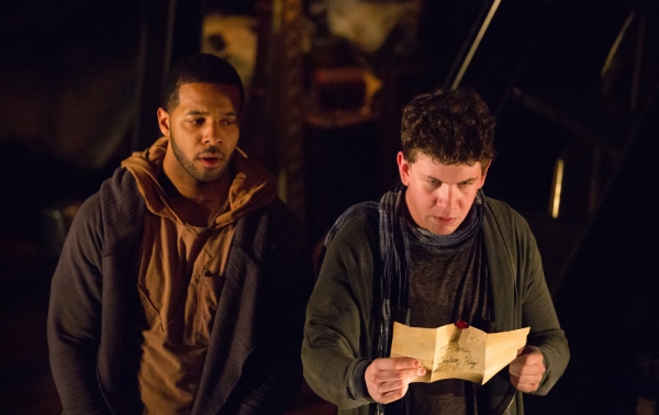 Photo Flash: First Look at Folger Theatre's ROSENCRANTZ AND GUILDENSTERN ARE DEAD Image