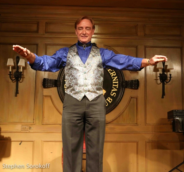 Photo Coverage: Magic & Comedy Night at Friars Club Image
