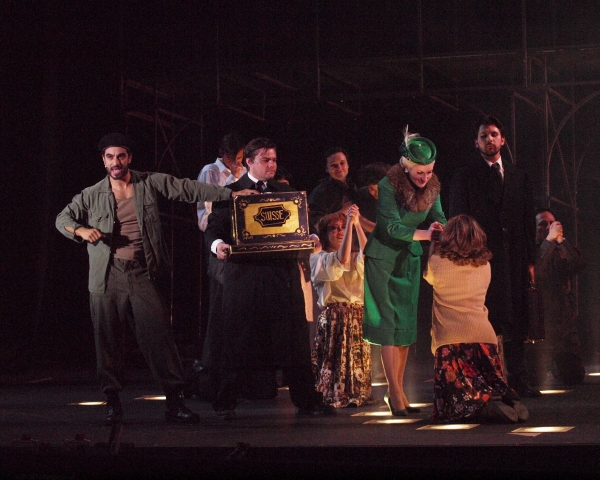 Photo Coverage: Candlelight Pavilion's EVITA Image